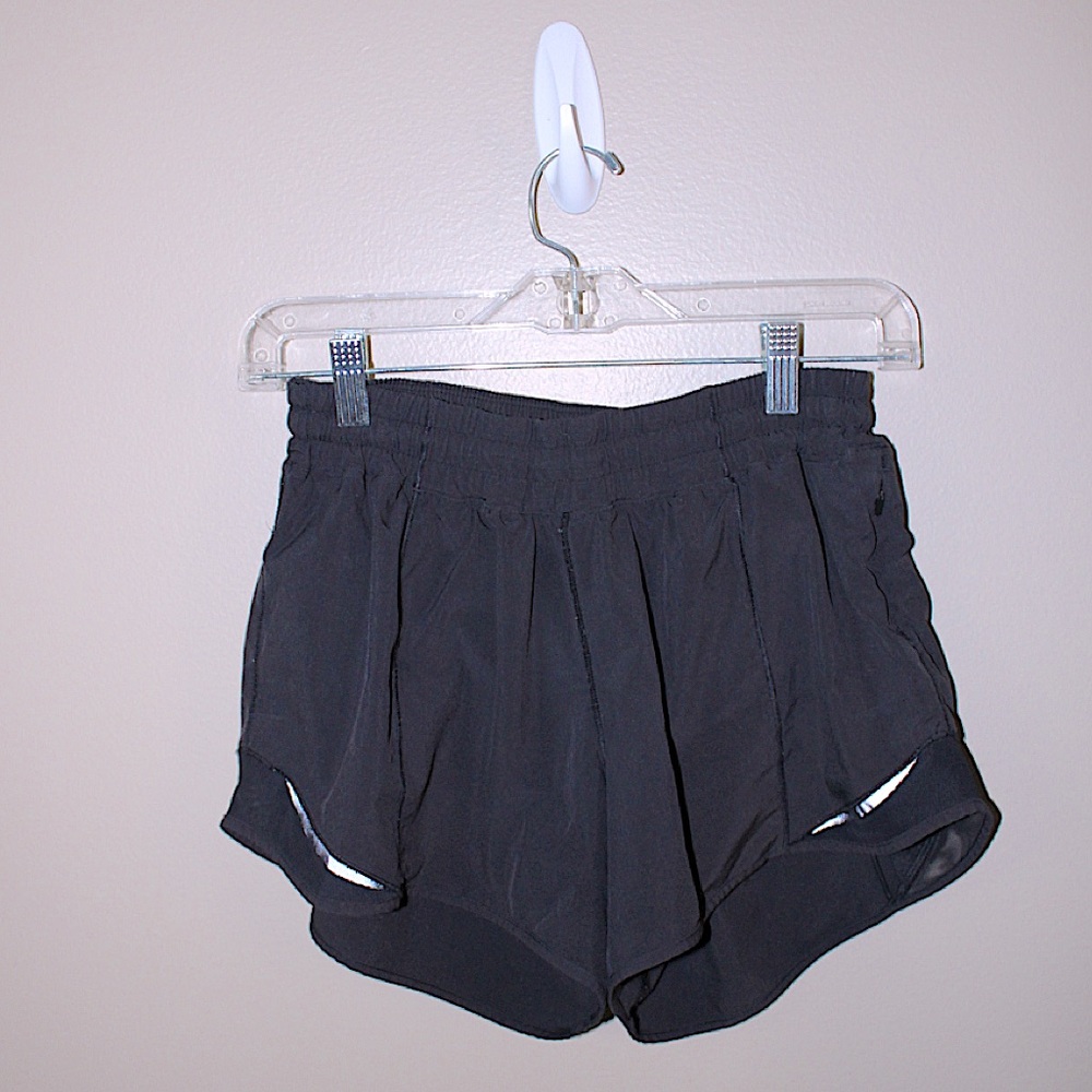 Lulu Lemon Black Hotty Hot Shorts